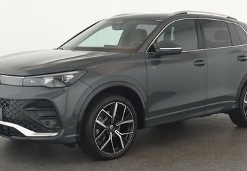 VW Tiguan 15.300 km 47.184 &euro; Neuss 41464