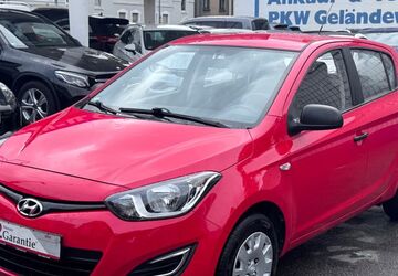 Hyundai i20 171.135 km 3.950 &euro; Oberhausen 46045