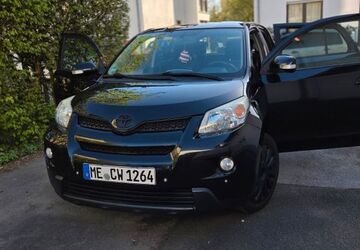 Toyota Urban Cruiser 120.000 km 4.999 &euro; Ratingen 40883