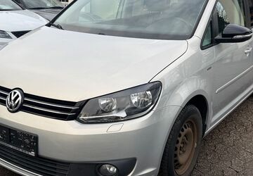 VW Touran 149.803 km 7.498 &euro; Heiligenhaus 42579
