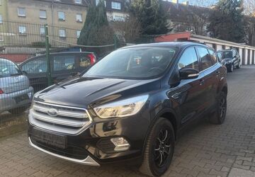 Ford Kuga 145.000 km 8.800 &euro; Essen 45143