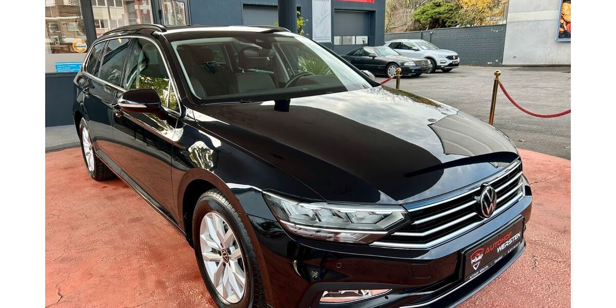 VW Passat Variant 87.660 km 23.990 &euro; Düsseldorf 40589