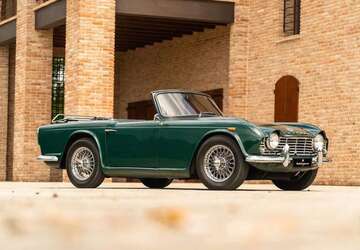 Triumph TR4 79.675 km 27.990 &euro; Düsseldorf Niederkassel 40547