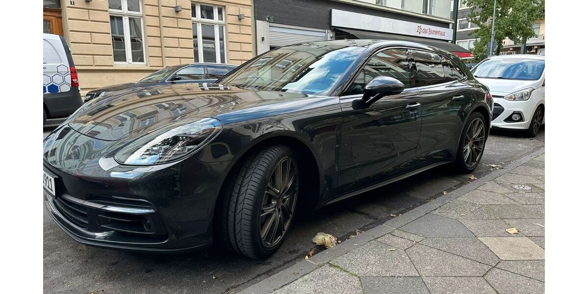 Porsche Panamera 109.500 km 54.911 &euro; Düsseldorf 40474