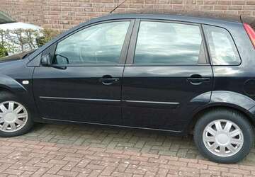 Ford Fiesta 76.666 km 3.444 &euro; Geldern, Stadt 47608