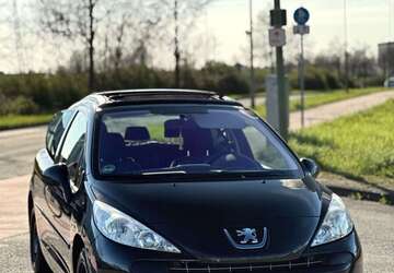 Peugeot 207 158.000 km 3.299 &euro; Duisburg 47178