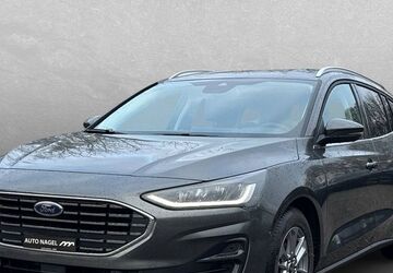 Ford Focus 5.549 km 28.490 &euro; Moers 47441