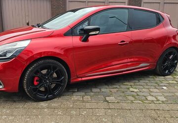 Renault Clio 73.561 km 15.600 &euro; Moers 47445