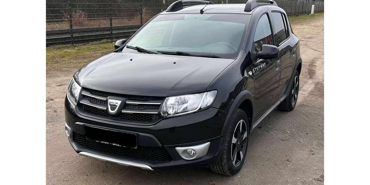 Dacia Sandero 155.000 km 4.800 &euro; Oberhausen 46049