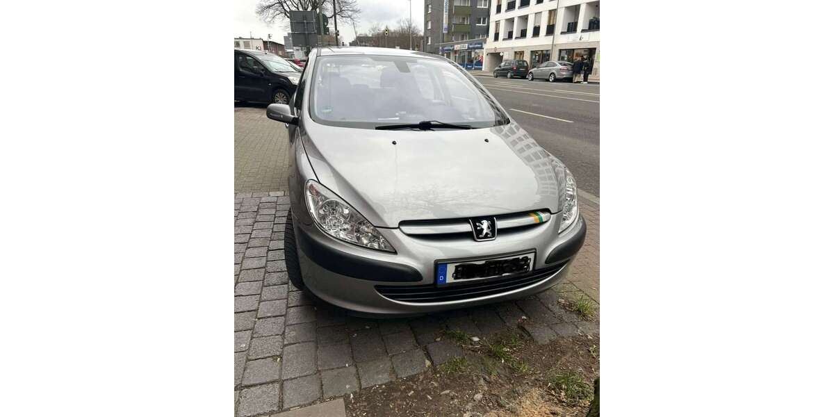 Peugeot 307 160.000 km 2.400 &euro; Duisburg 47119