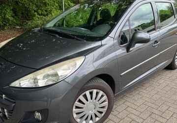 Peugeot 207 127.000 km 1.900 &euro; Essen 45133