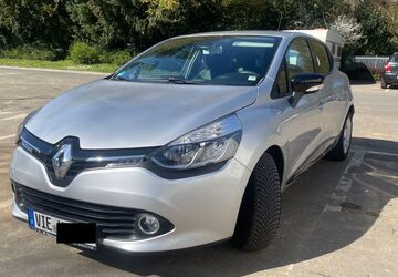Renault Clio 78.300 km 6.200 &euro; Viersen 41748