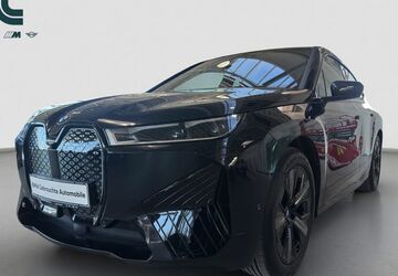 BMW iX 37.974 km 65.890 &euro; Düsseldorf 40549