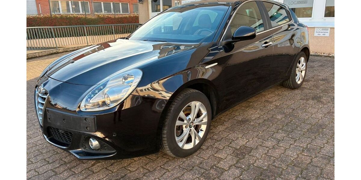 Alfa Romeo Giulietta 111.044 km 7.500 &euro; Willich 47877