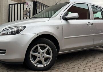 Mazda 2 139.000 km 3.490 &euro; Duisburg 47166