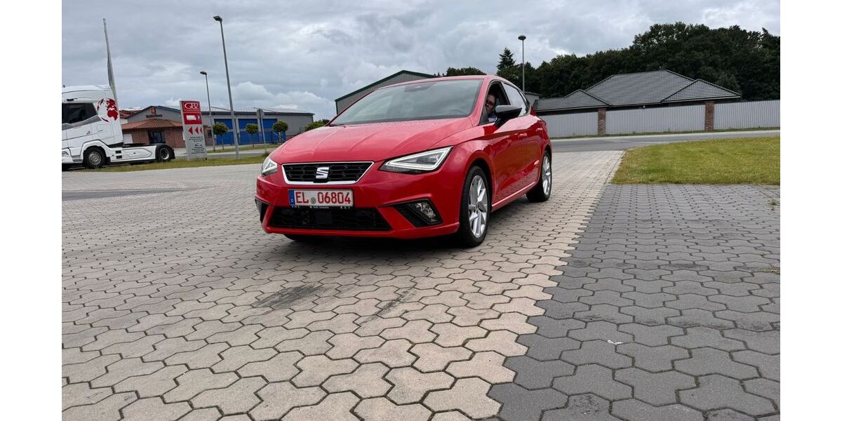 Seat Ibiza 13.600 km 14.499 &euro; Essen 45143