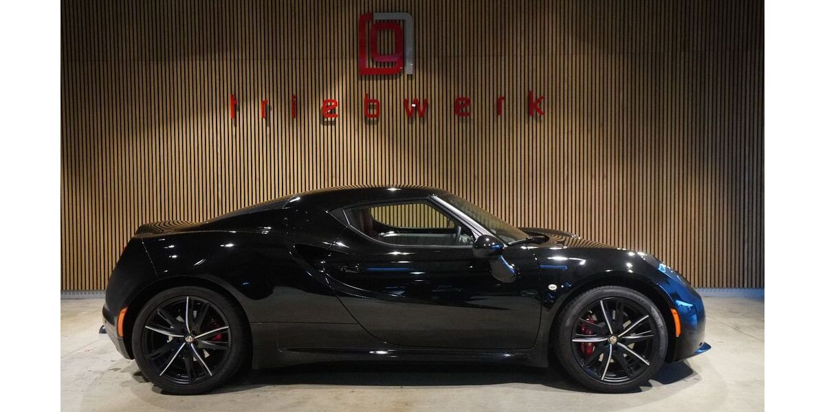 Alfa Romeo 4C 37.200 km 64.941 &euro; Duisburg 47228