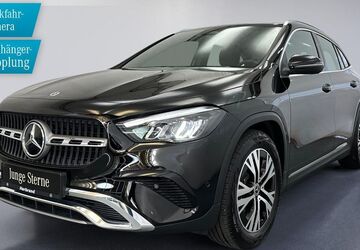 Mercedes-Benz GLA 200 8.213 km 38.470 &euro; Kevelaer 47623