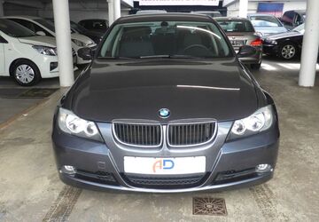 BMW 320 165.000 km 3.950 &euro; Düsseldorf 40223