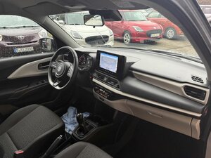 Suzuki Swift Comfort Hybrid+Kamera+Alufelgen+Sitzhzg.+ 8.985 km 16.488 &euro; Meerbusch 40667