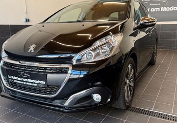 Peugeot 208 85.921 km 11.490 &euro; Moers 47441
