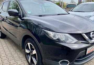 Nissan Qashqai 95.320 km 9.700 &euro; Moers 47445