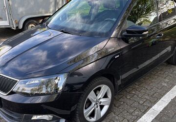 Skoda Fabia 52.000 km 8.900 &euro; Kaarst Büttgen 41564