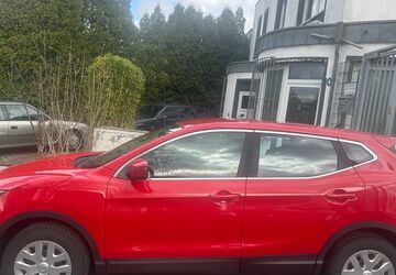 Nissan Qashqai 98.000 km 7.290 &euro; Essen 45326