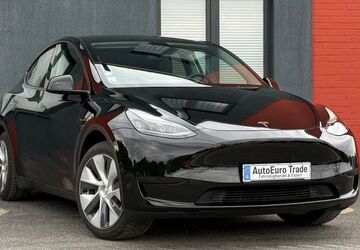 Tesla Model Y 38.453 km 33.500 &euro; Neuss 41472