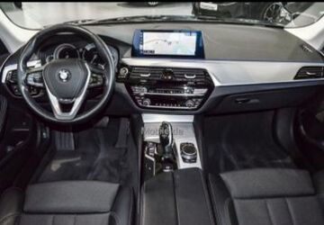 BMW 520 128.500 km 22.700 &euro; Rüsselsheim 65428