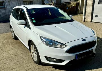 Ford Focus 198.000 km 5.290 &euro; Straelen 47638