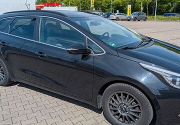 Kia ceed Sportswagon 106.000 km 7.800 &euro; Essen 45326