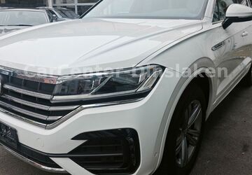 VW Touareg 121.000 km 36.999 &euro; Dinslaken 46535