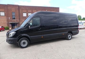 Mercedes-Benz Sprinter 389.225 km 11.950 &euro; Essen 45309