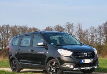 Dacia Lodgy 130.500 km 7.220 &euro; Geldern 47608
