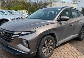 Hyundai TUCSON 160.383 km 17.136 &euro; Wesel 46485
