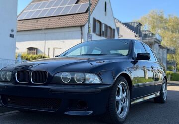 BMW 520 285.000 km 2.600 &euro; Moers 47443