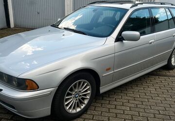 BMW 530 208.100 km 6.990 &euro; Oberhausen 46047