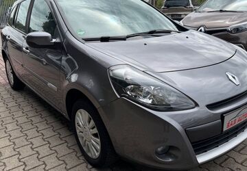 Renault Clio 200.000 km 2.200 &euro; Moers 47445