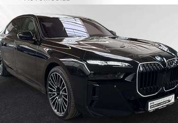 BMW 750 19.730 km 104.894 &euro; Moers 47441