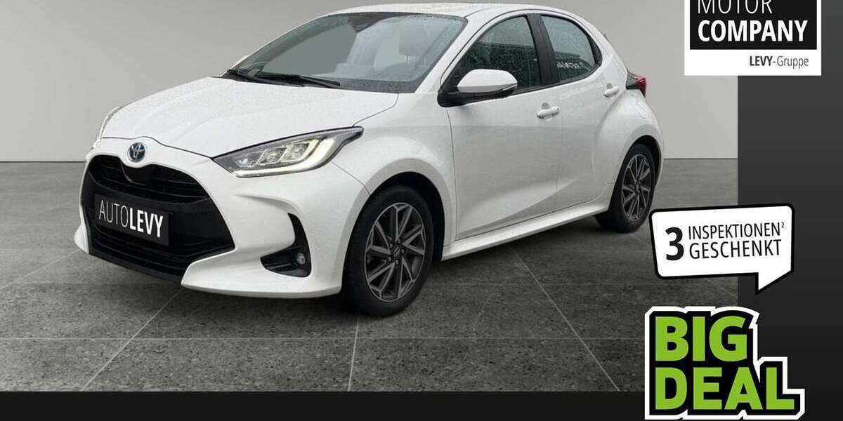 Toyota Yaris 63.904 km 17.490 &euro; Düsseldorf 40233