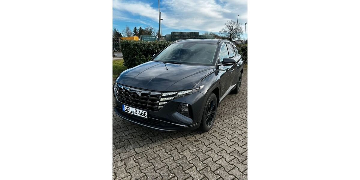 Hyundai TUCSON 80.000 km 23.500 &euro; Kevelaer 47623