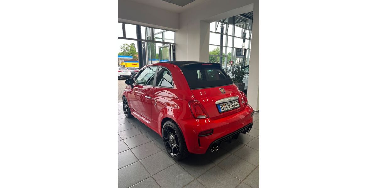 Abarth 595C 49.000 km 21.900 &euro; Düsseldorf 40479