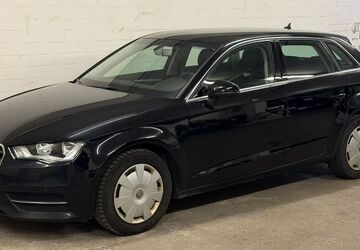 Audi A3 113.819 km 11.900 &euro; Düsseldorf 40468
