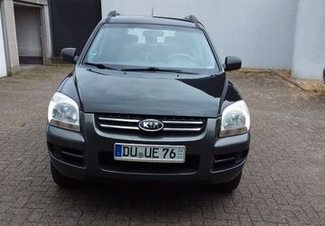 Kia Sportage 122.000 km 3.800 &euro; Duisburg 47138