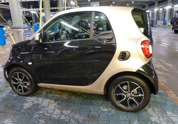 Smart ForTwo 31.500 km 11.400 &euro; Dinslaken 46539