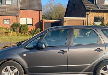 Suzuki SX4 81.100 km 5.500 &euro; Duisburg 47229