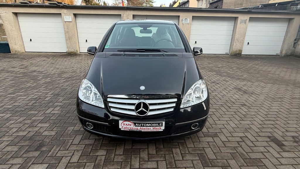 Mercedes-Benz A 180 114.000 km 7.599 &euro; Essen 45356
