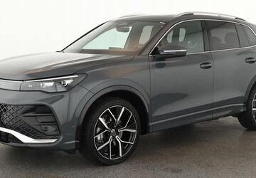 VW Tiguan 25.900 km 39.384 &euro; Düsseldorf 40233