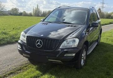 Mercedes-Benz ML 350 150.000 km 14.800 &euro; Oberhausen 46147